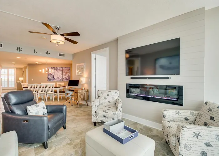 Gulf Views & Pools: Beachfront Island Tower Holiday home *