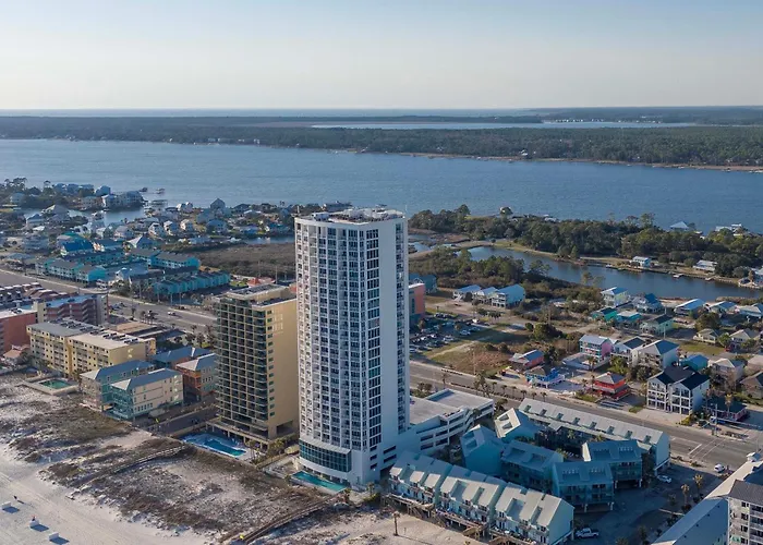 Gulf Views & Pools: Beachfront Island Tower Holiday home Gulf Shores